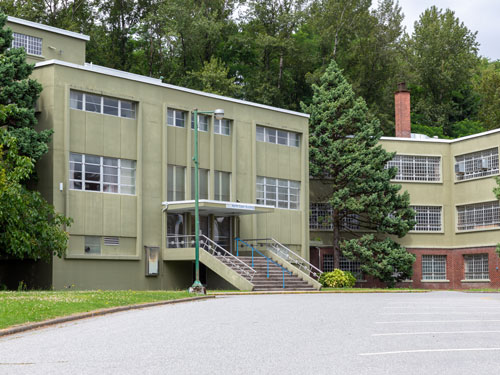 View of North Lawn Building